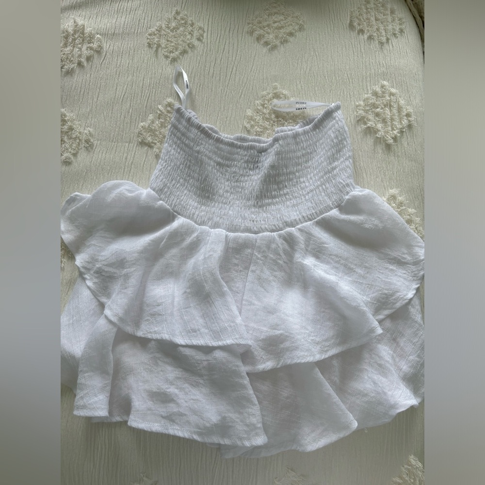 Flowy shein skirt